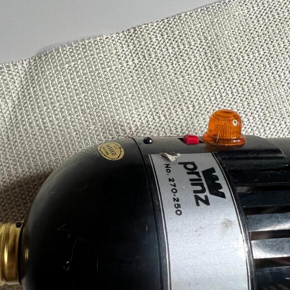 Vintage PRINZ 525M Studio Flash Head w/ Reflector & Mount - Picture 11 of 12